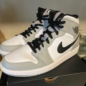 Nike Air Jordan 1 Mid